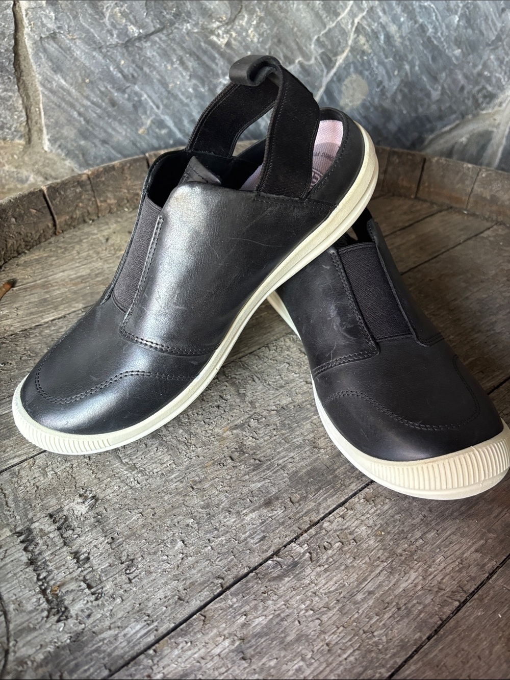 Keen Lorelei II Black Slip-On Casual Sneakers with White Soles (LS-42)